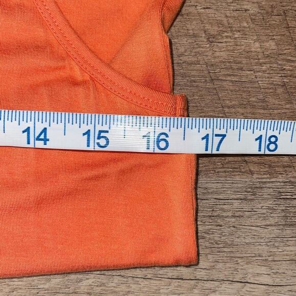 Alphalete Women’s RacerBack Activewear Tank Top Orange NWT Medium - Picture 5 of 6